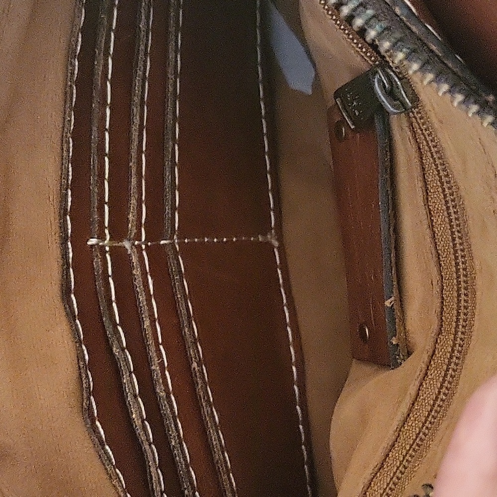 Patricia Nash Chania Crossbody Bag - Picture 6 of 10
